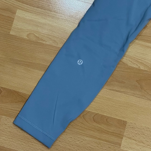 Brand New Lululemon Wunder Train HR Train HR Tight 25” - Picture 7 of 11